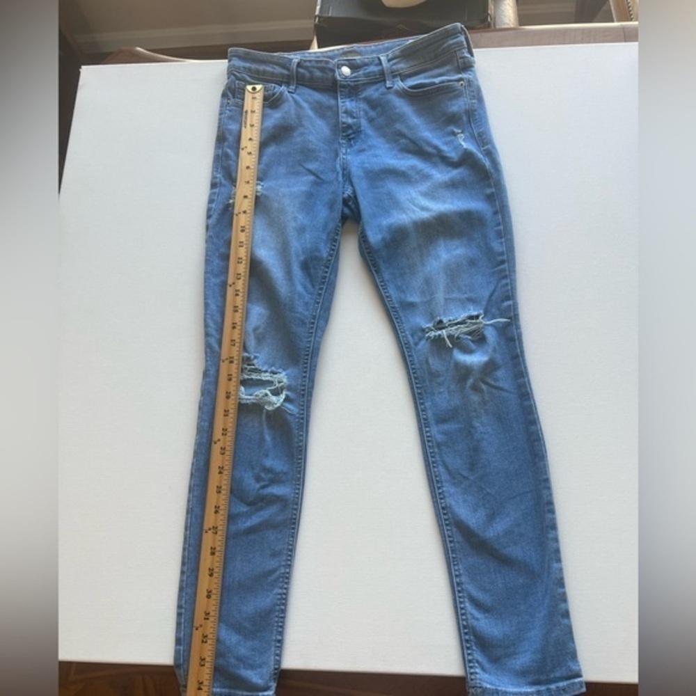 Old Navy Womens Mid Rise Rockstar Super Skinny Jeans Size 8 Blue Distressed (B3)